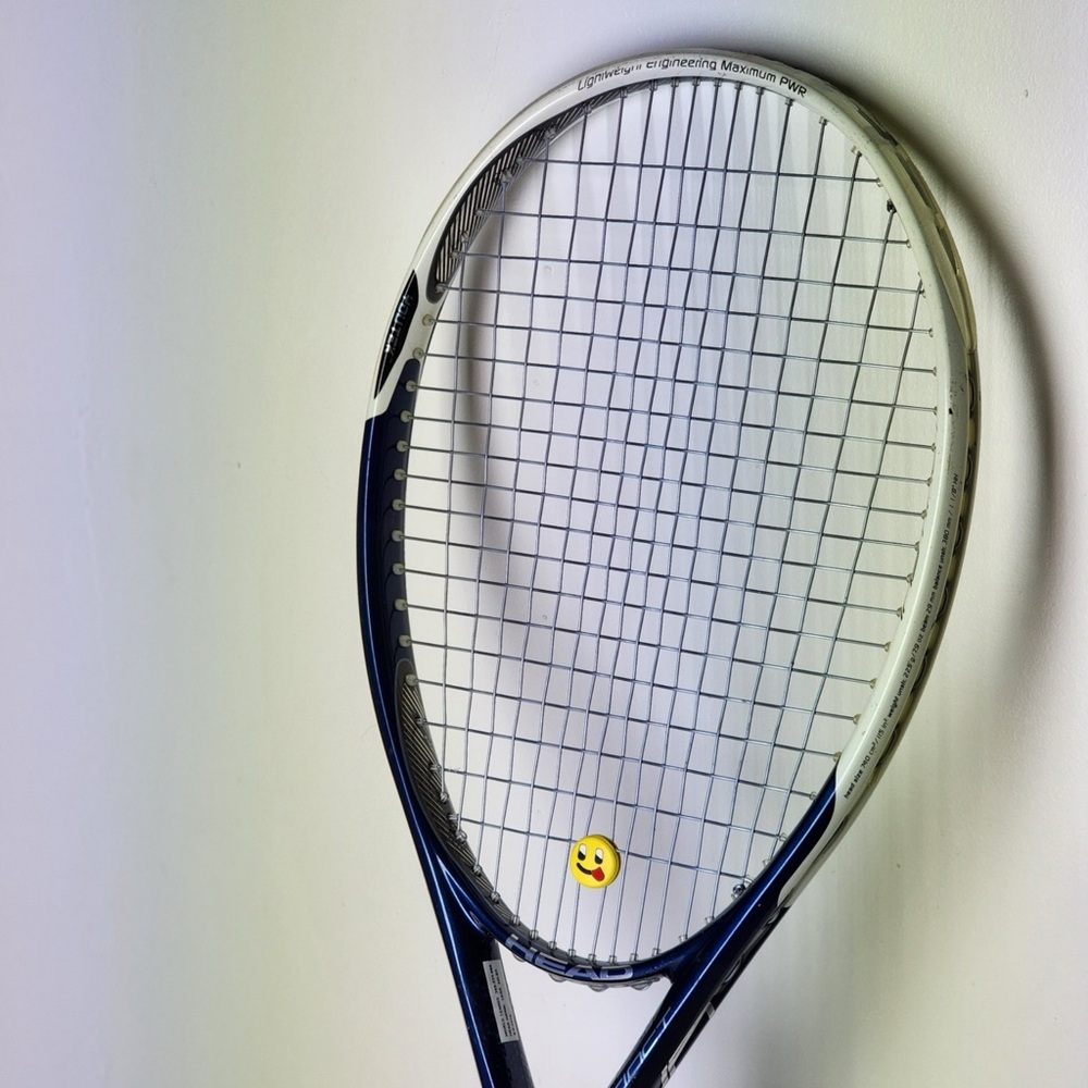 Head Blue and White Tennis Racket Wall Art‎